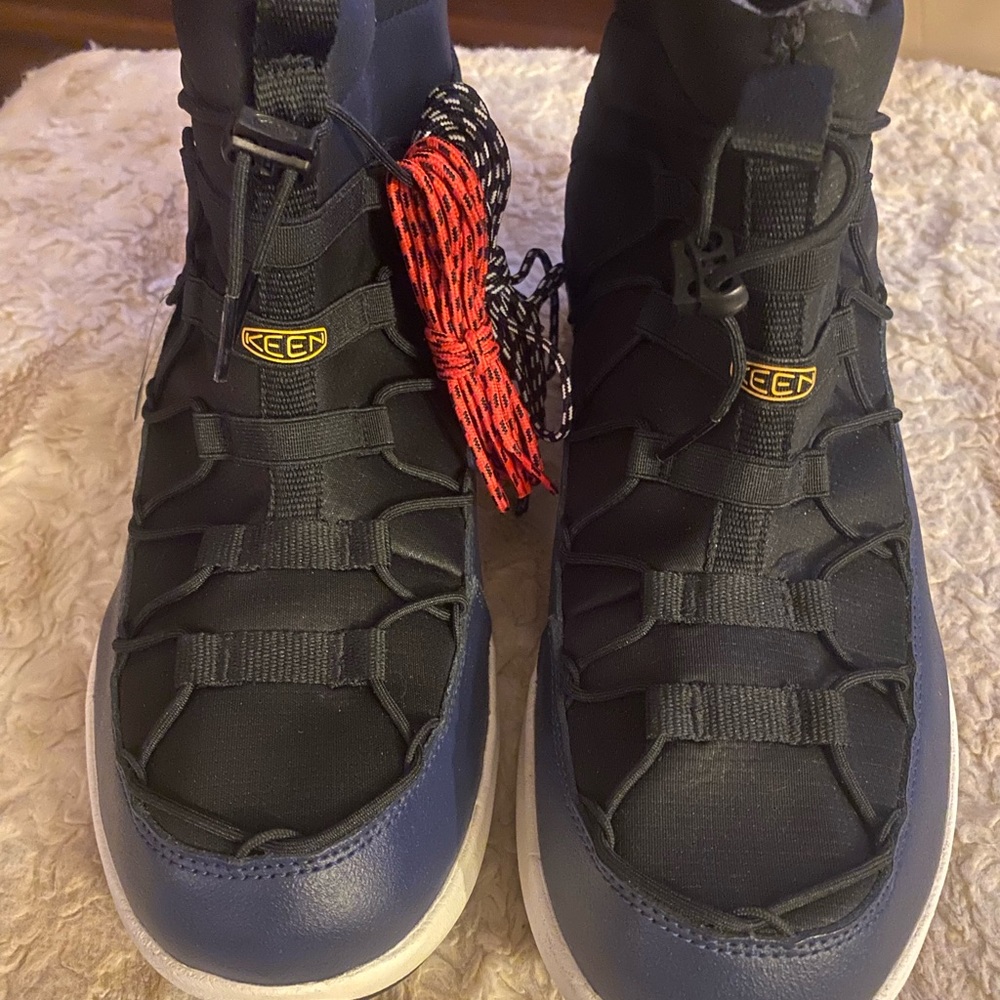 COPY - Men’s Keen Uneek 11.5 boots in blue